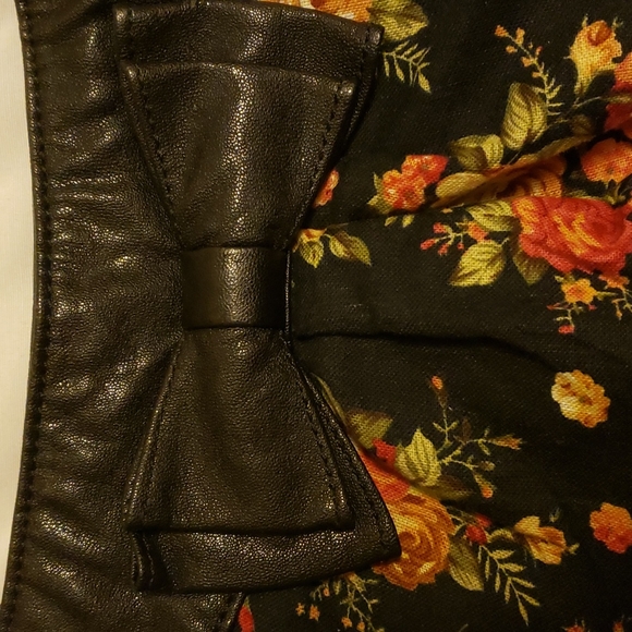 Spring small floral purse - Picture 3 of 5